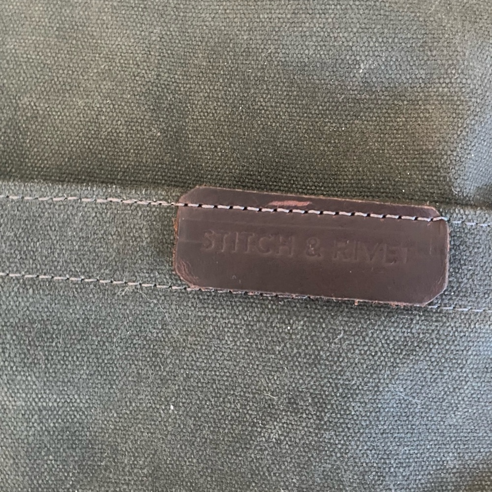Chic Forest Green Thick Canvas Tote Bag with leather details - Picture 6 of 6